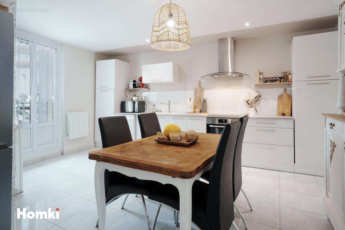 Maison à NEZIGNAN-L'EVEQUE