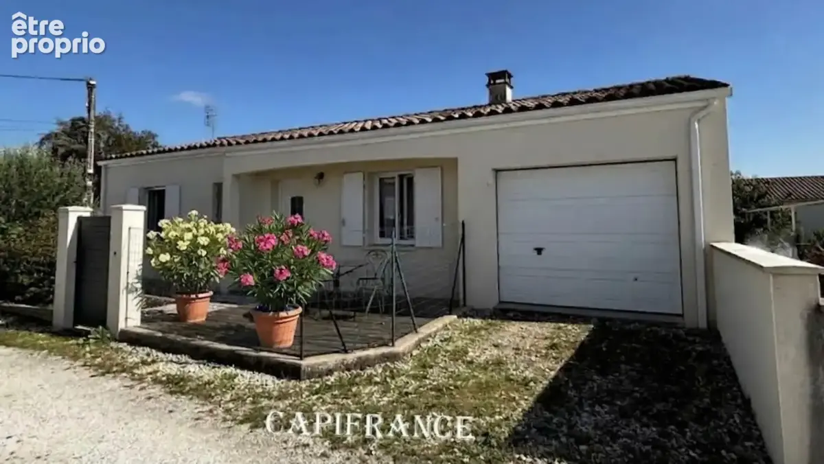 Maison à SAINT-GEORGES-DES-COTEAUX