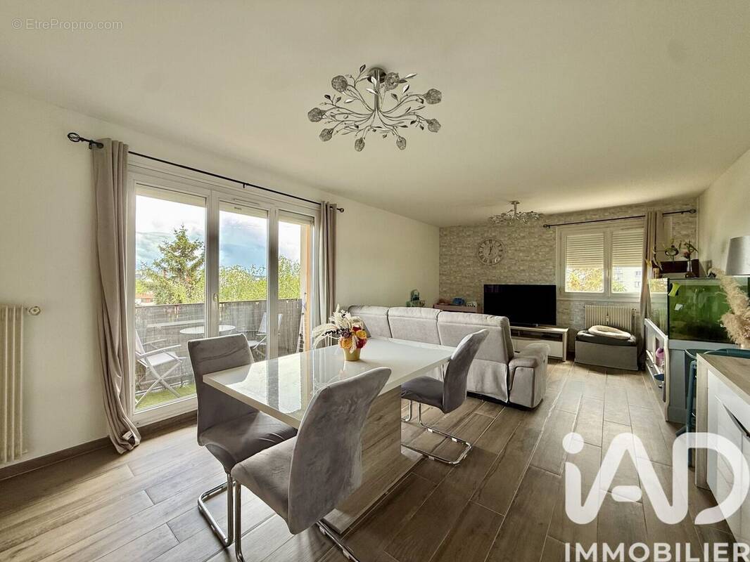 Photo 1 - Appartement à REIMS