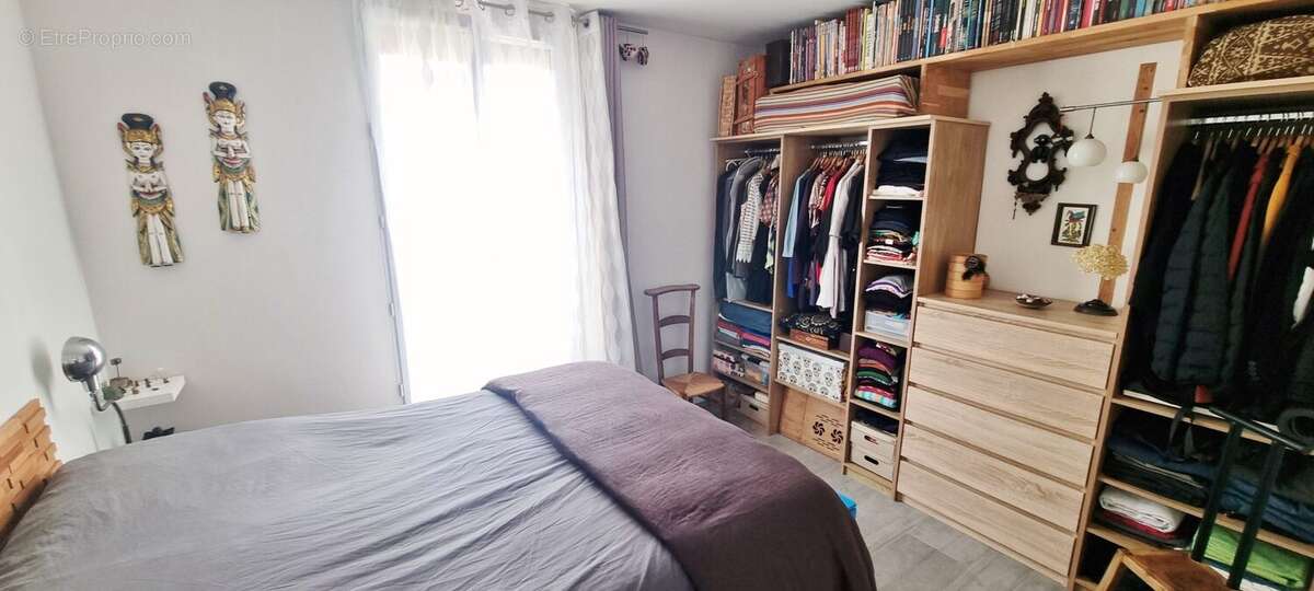 Appartement à CLICHY