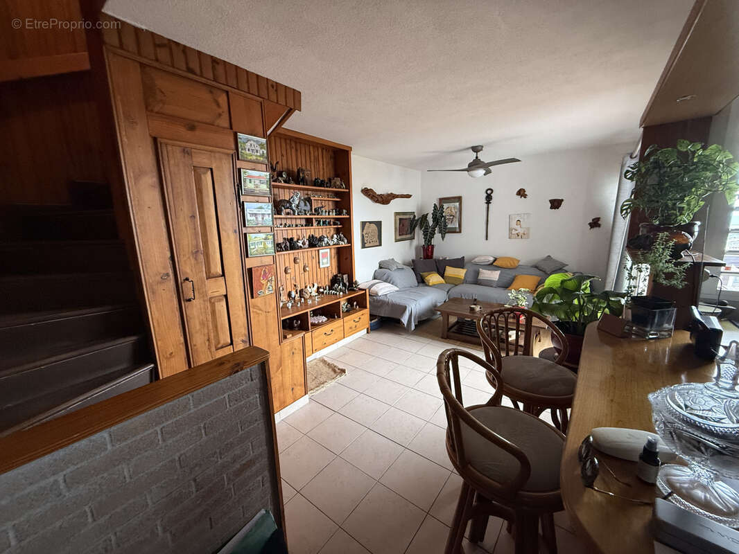 Appartement à SAINT-DENIS