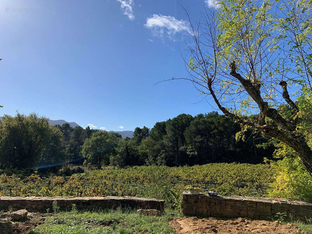 Maison à POURRIERES