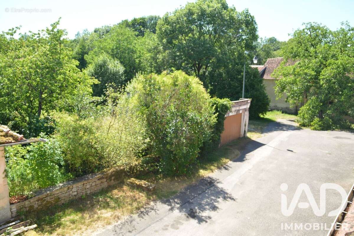 Photo 3 - Maison à ISCHES