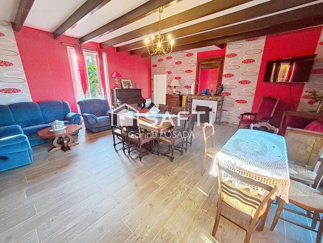 Photo 3 - Maison à LES MAGNILS-REIGNIERS