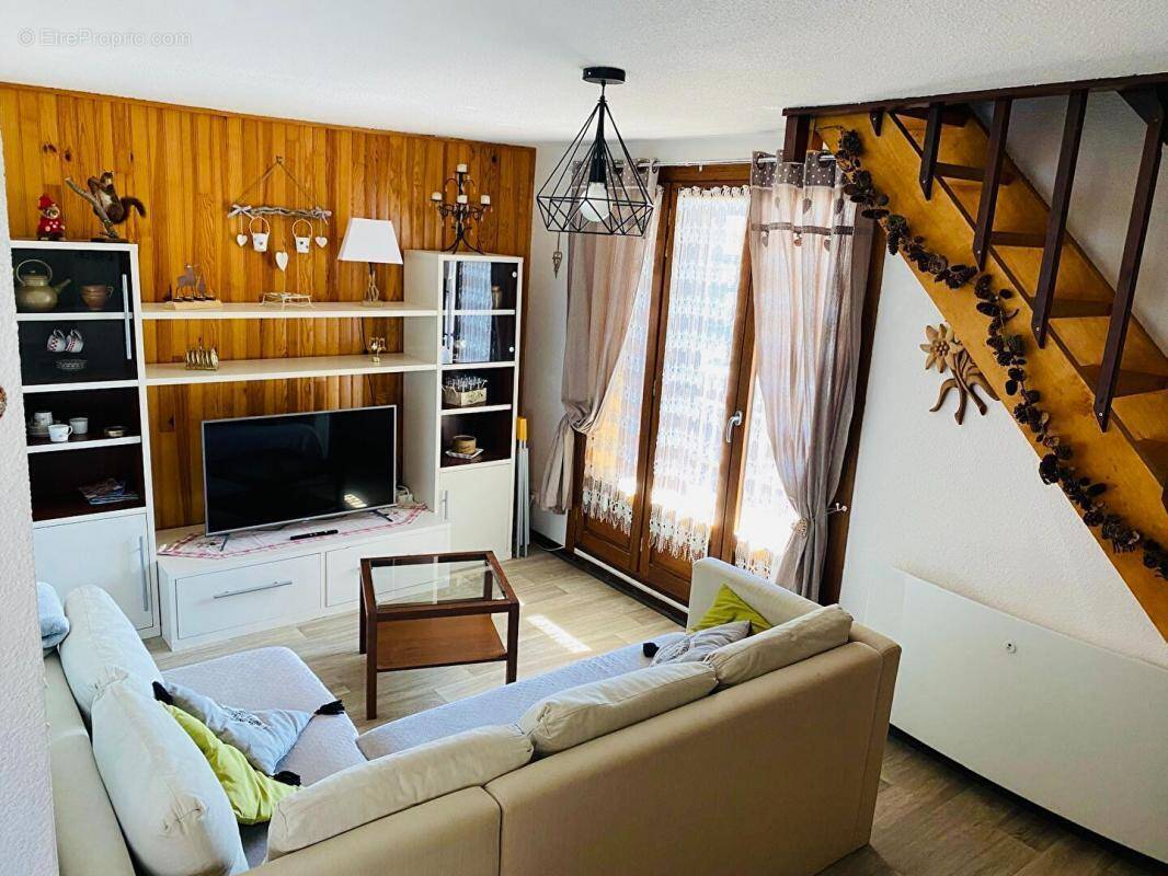 Appartement à LES ANGLES