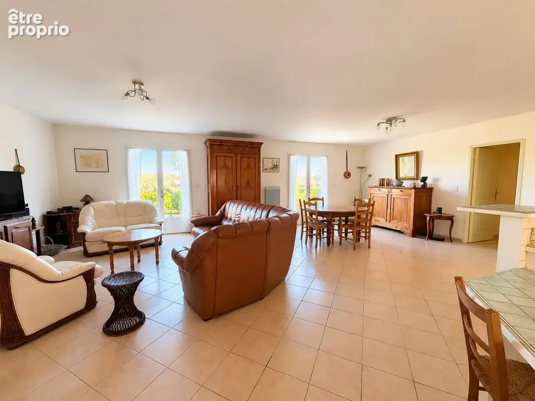 Maison 4 pièces 118 m² à vendre à Champagne-Vigny (16250) - photo 5