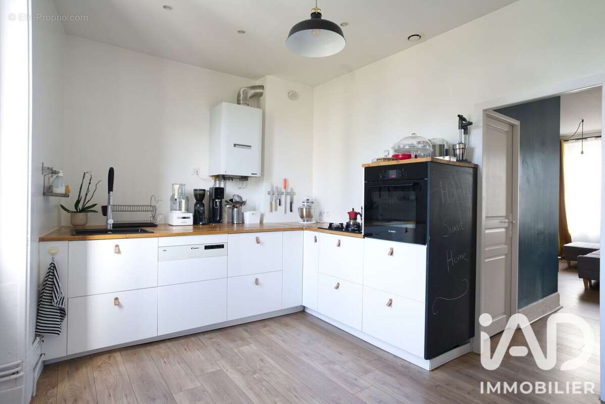Photo 3 - Appartement à SAINT-PAUL-EN-JAREZ
