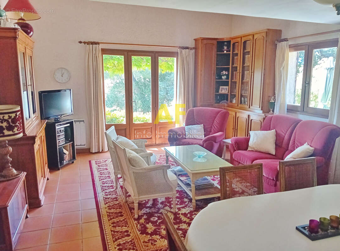 Maison à FREJUS
