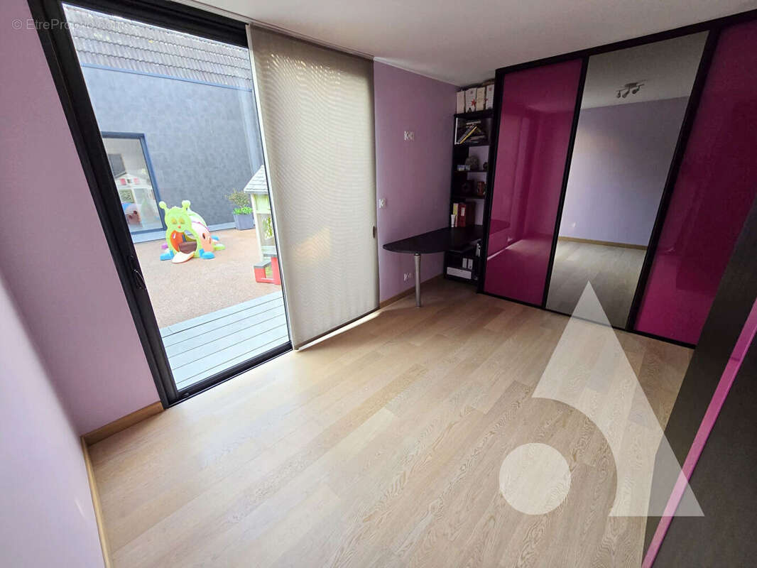 Appartement à SAINTE-SAVINE