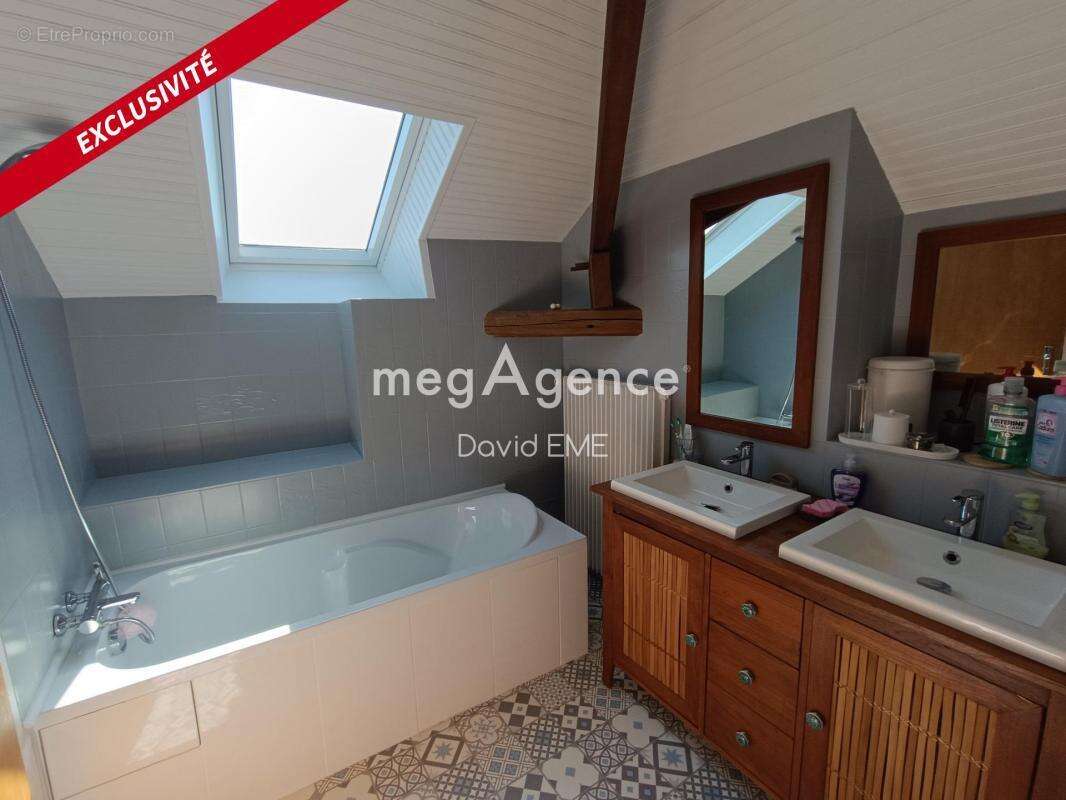 7 Pièces, 148 m2, 4 chambres, LES ACHARDS - photo 13