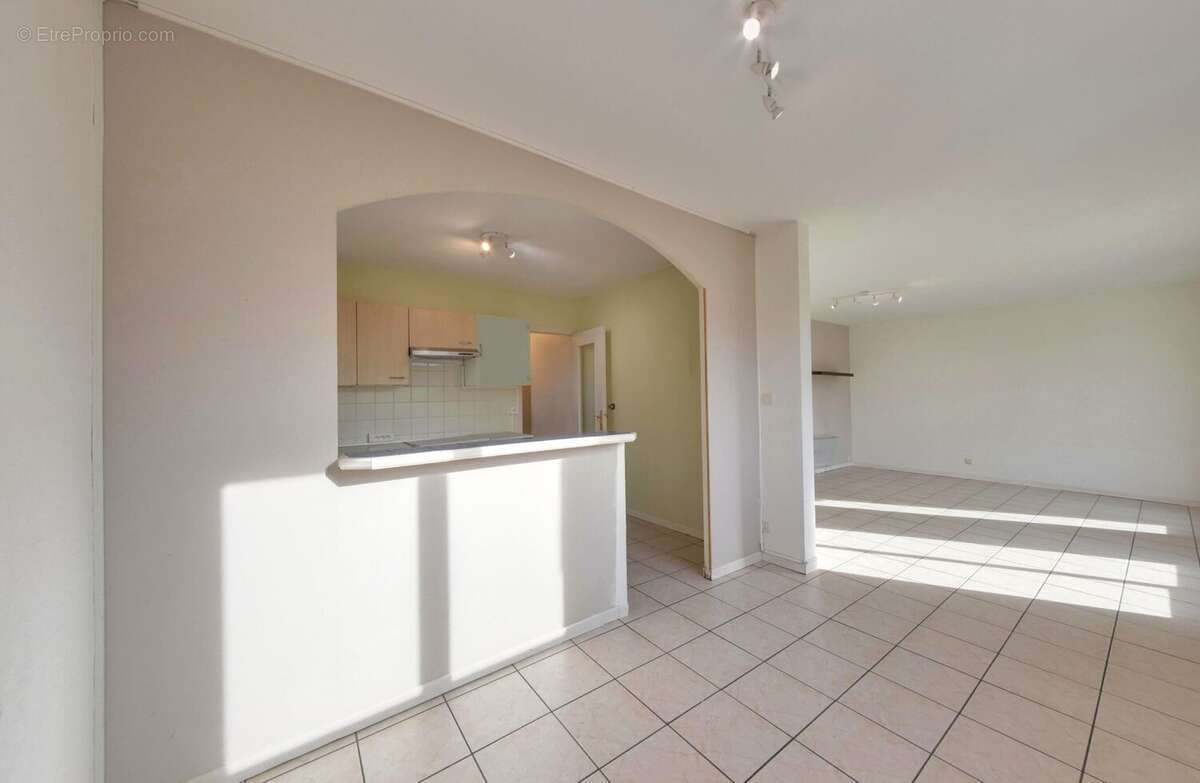 Appartement à ECHIROLLES