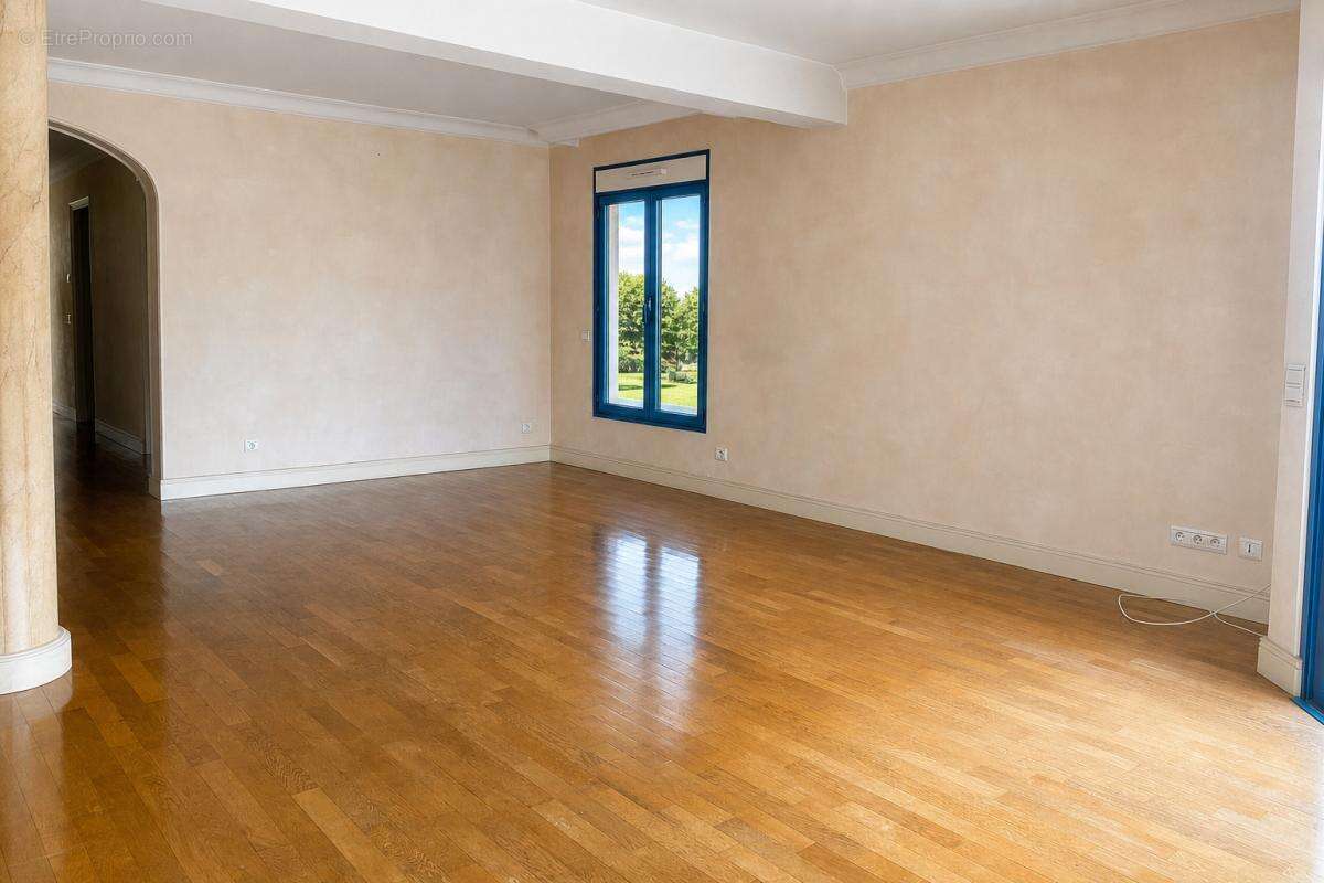 Appartement d'exception avec vue sur la Vézère - Centre-ville de Terrasson-Lavilledieu (24120) 5 pièce(s) 116 m2 - photo 14