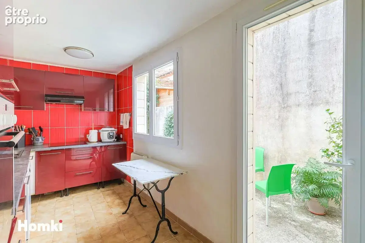 Charmante maison de ville T4 de 96 m² avec extérieur – En plein centre de Grenade - photo 8
