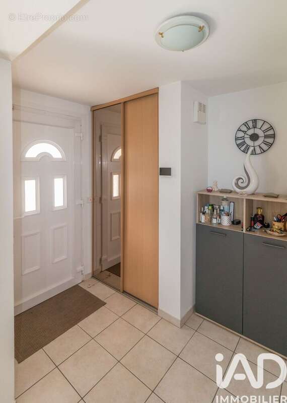 Photo 2 - Maison à MOUSSY-LE-NEUF