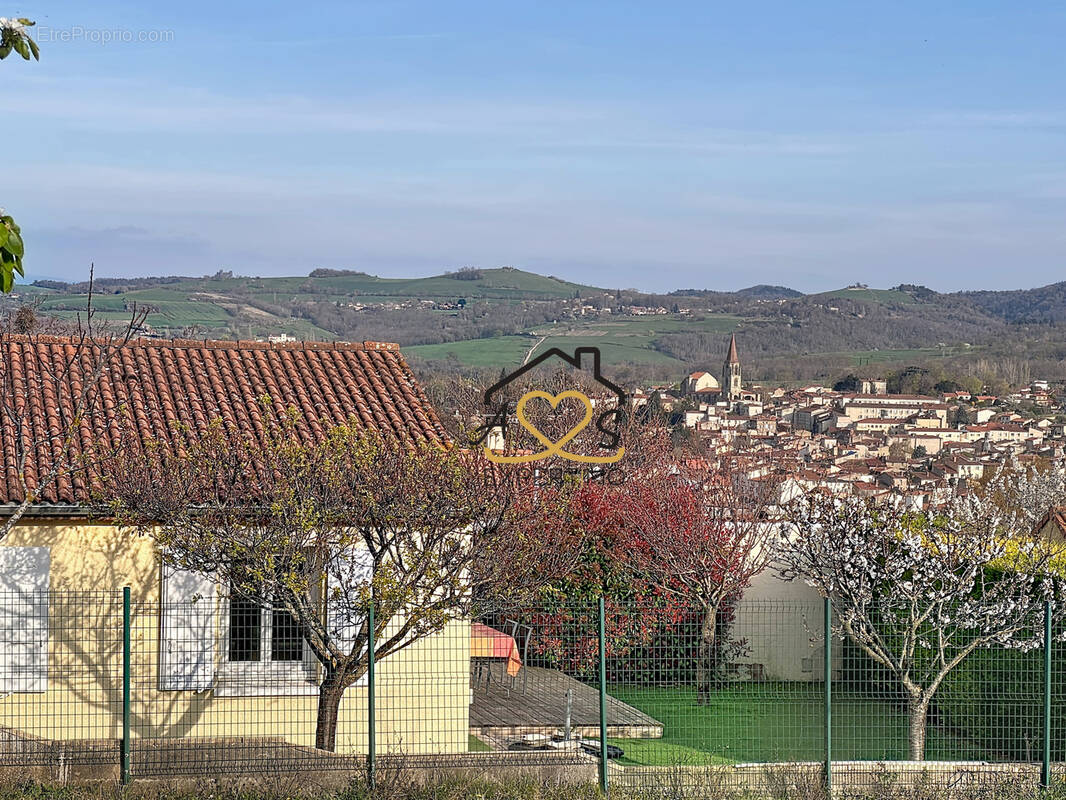 Maison à BILLOM