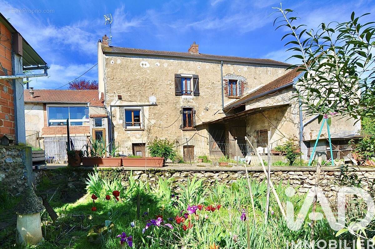 Photo 1 - Maison à ECQUEVILLY