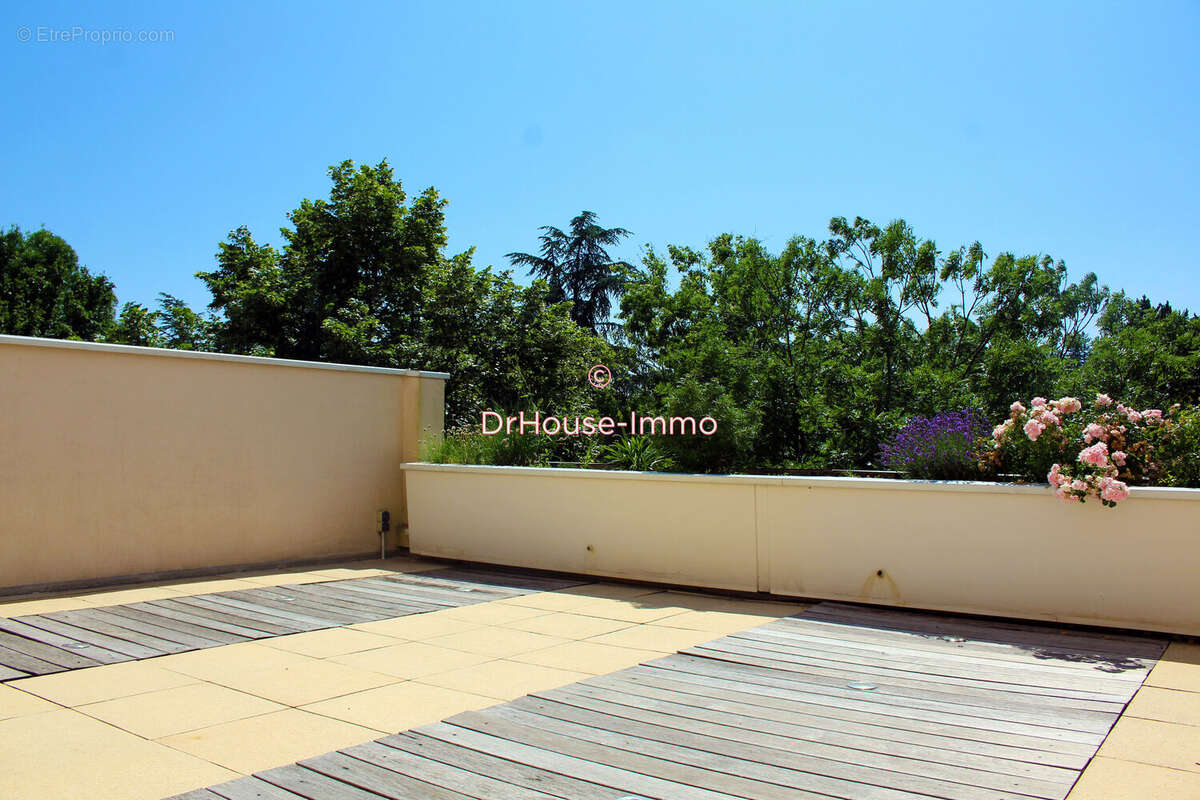 Appartement à DARDILLY