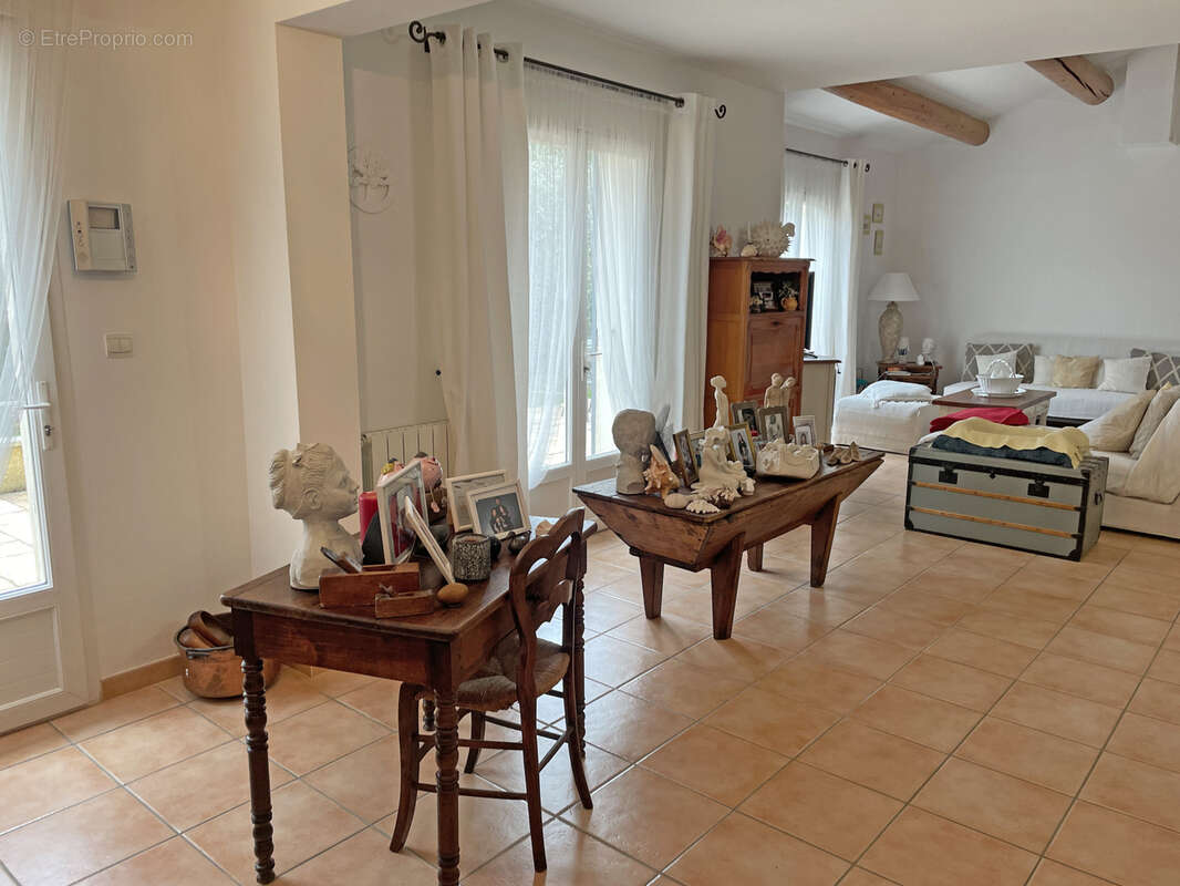 Maison à SERNHAC