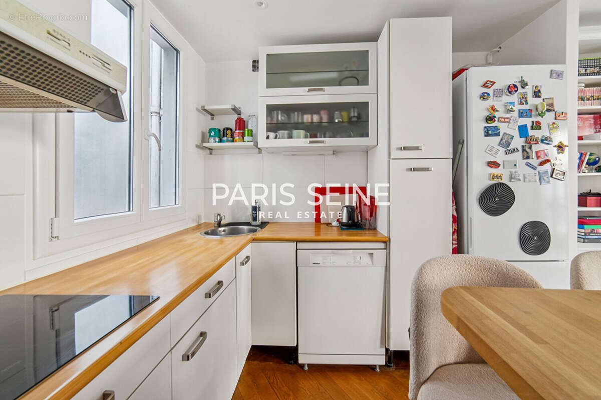 Appartement à PARIS-6E