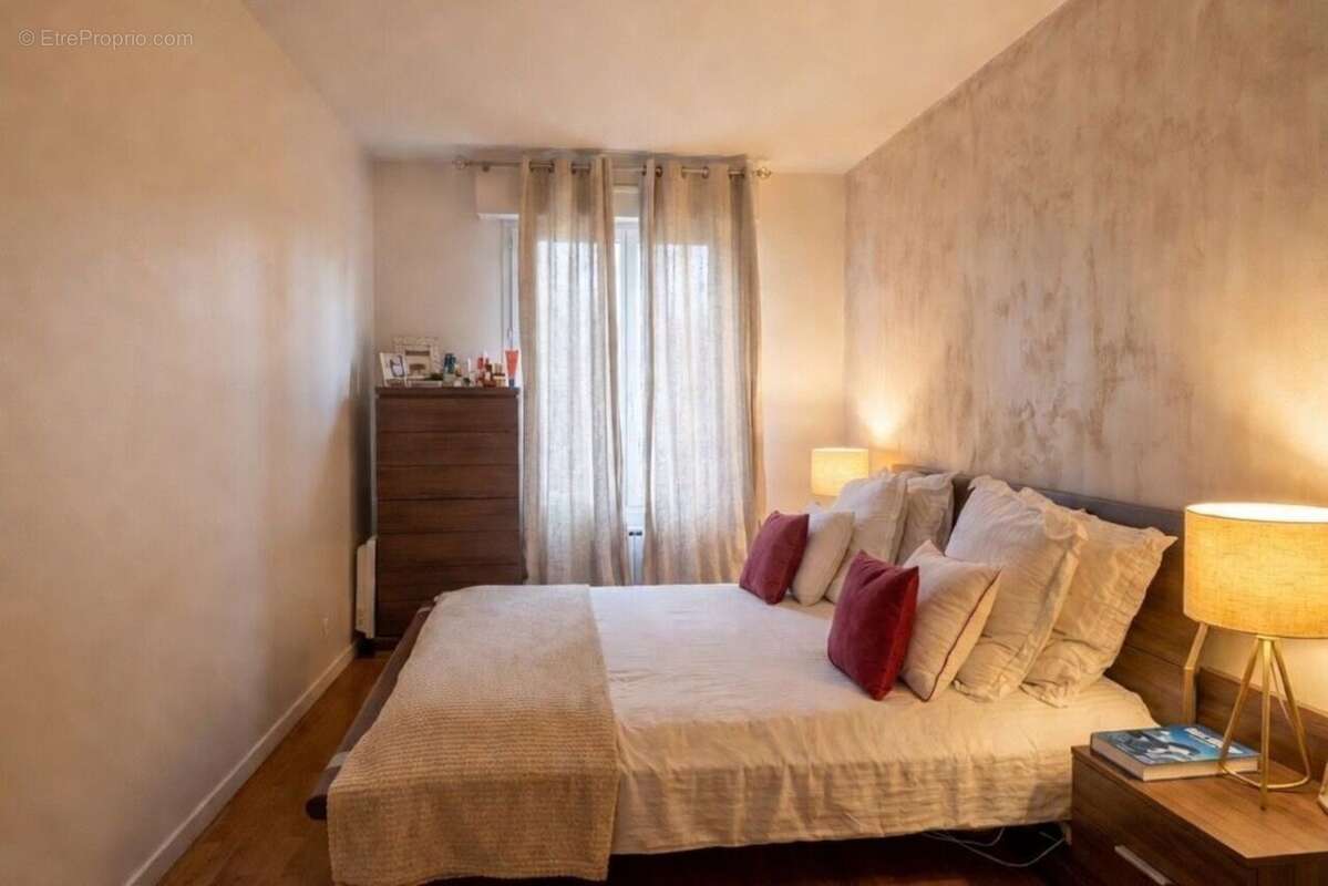 Appartement à SAINT-MANDE