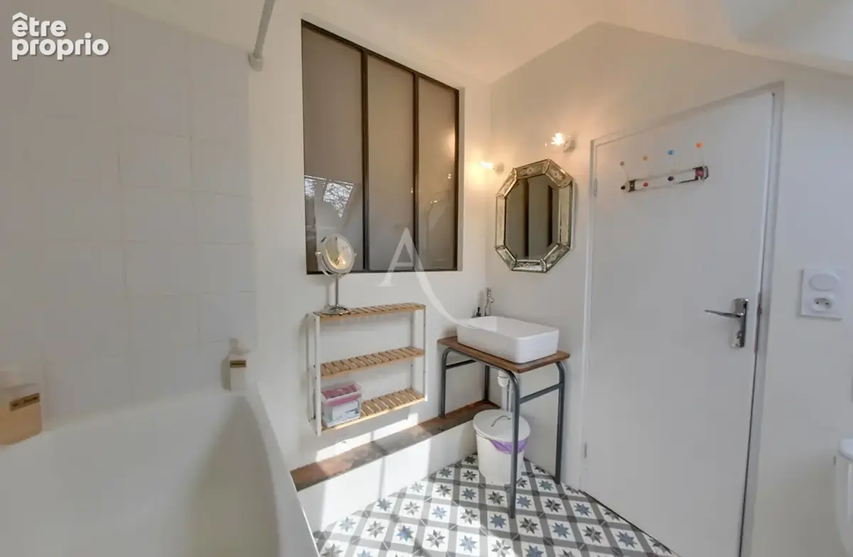 Maison de charme rénovée, coup de coeur assuré ! - photo 19