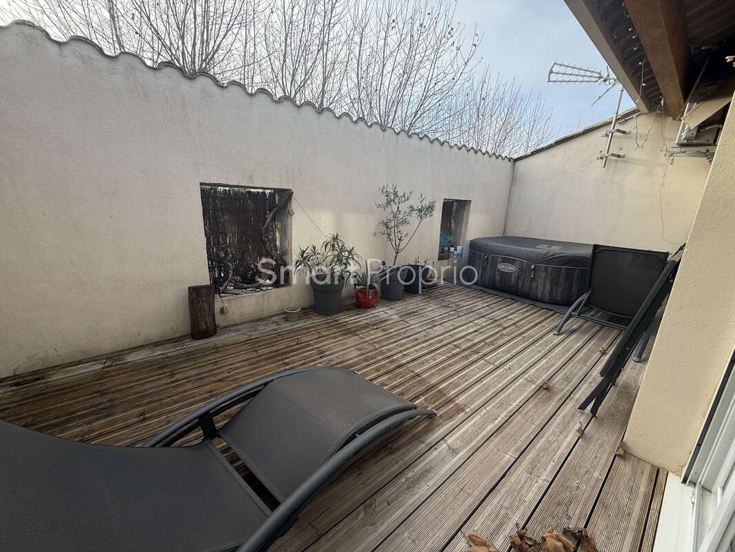 Maison rénovée en 2018 au coeur du village de Visan. - photo 4