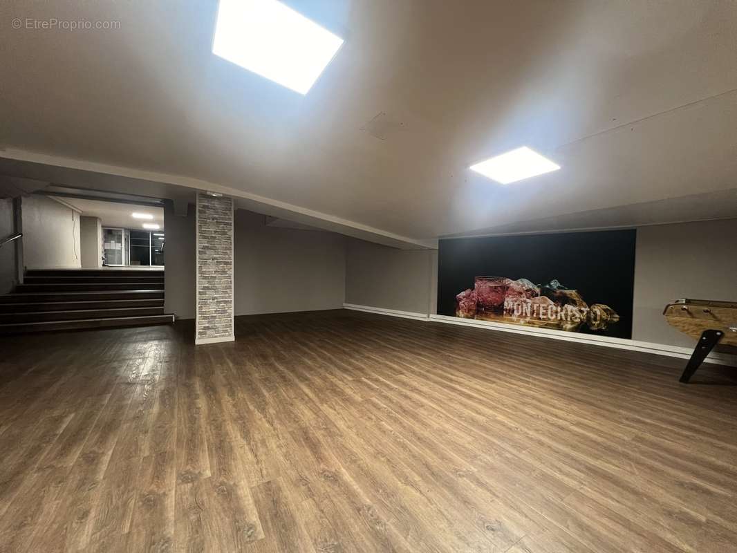 Commerce à SAINT-GILLES-CROIX-DE-VIE