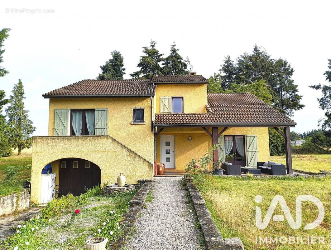 Photo 1 - Maison à SAINT-LAURE