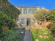 Maison à MARSEILLE-5E