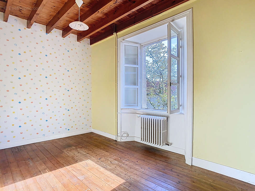 Maison à PICAUVILLE