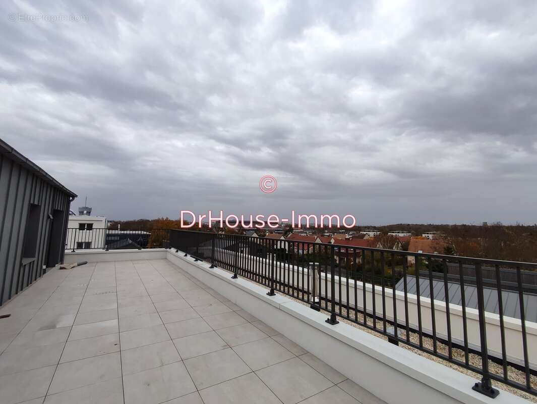 Appartement à MONDEVILLE