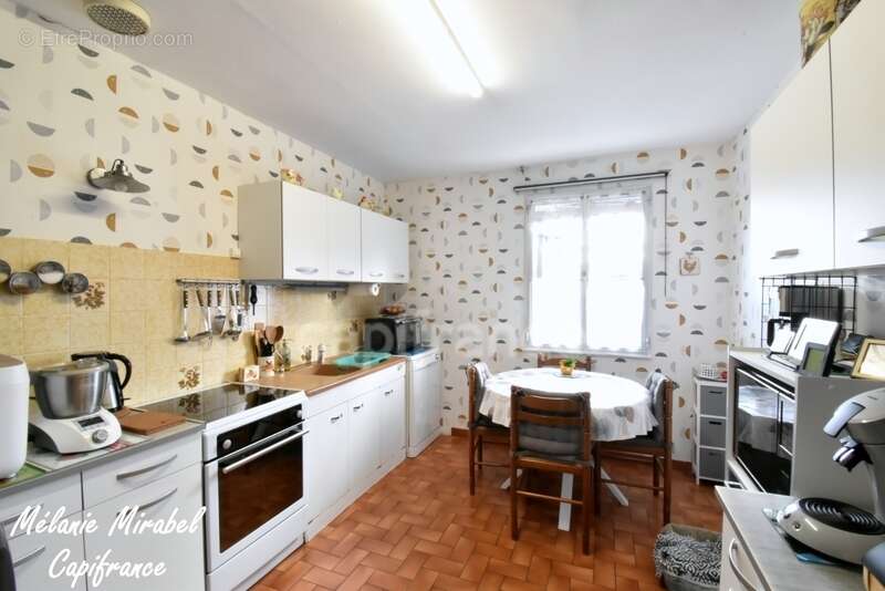 Maison à ANGERVILLE-LA-CAMPAGNE