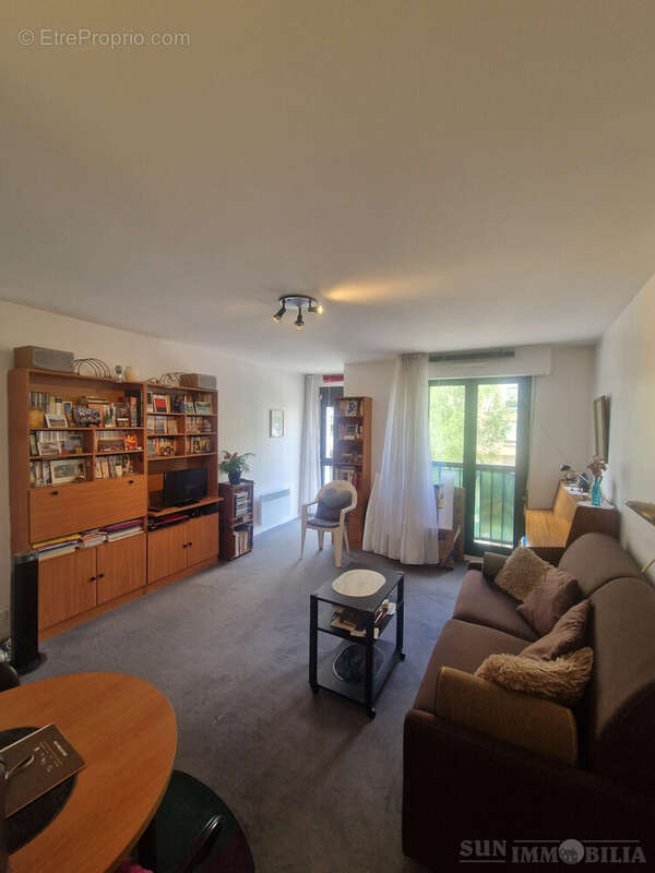 Appartement 34 m² à Paris-20e  - photo 2