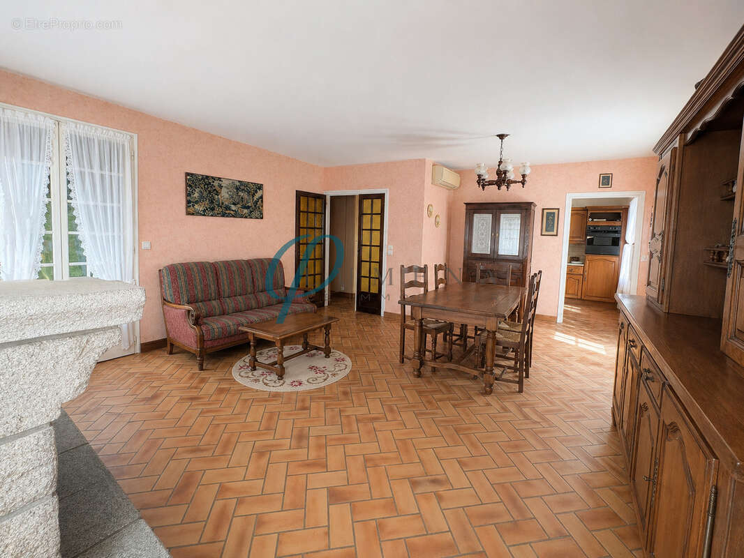 Maison à SUCE-SUR-ERDRE
