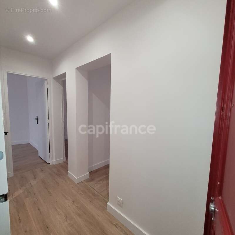 Appartement à CLICHY