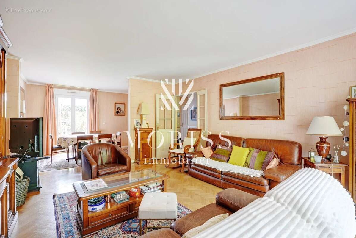 Appartement à NOGENT-SUR-MARNE