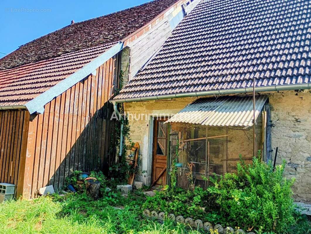 Maison en pierre fort potentiel secteur ARC ET SENANS - photo 18