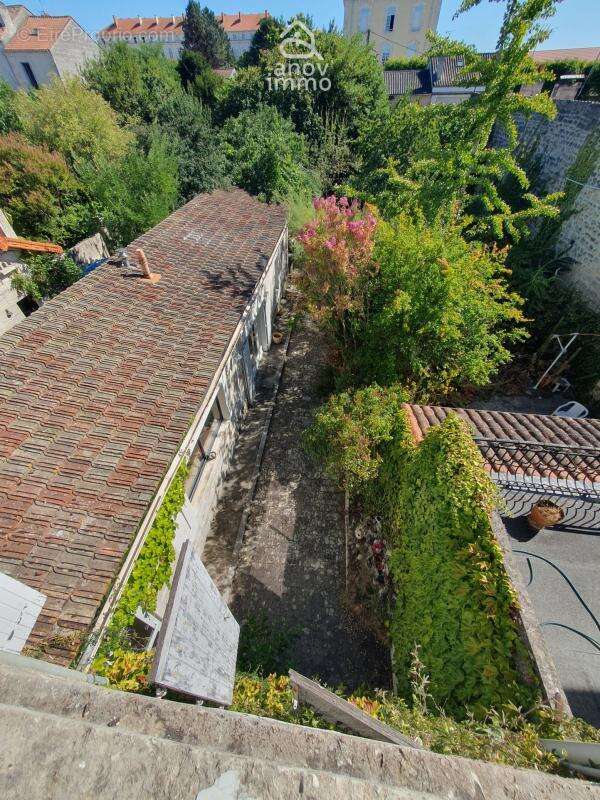 Centre ville, belle maison de 196m2 5/6 ch, jardin - photo 13