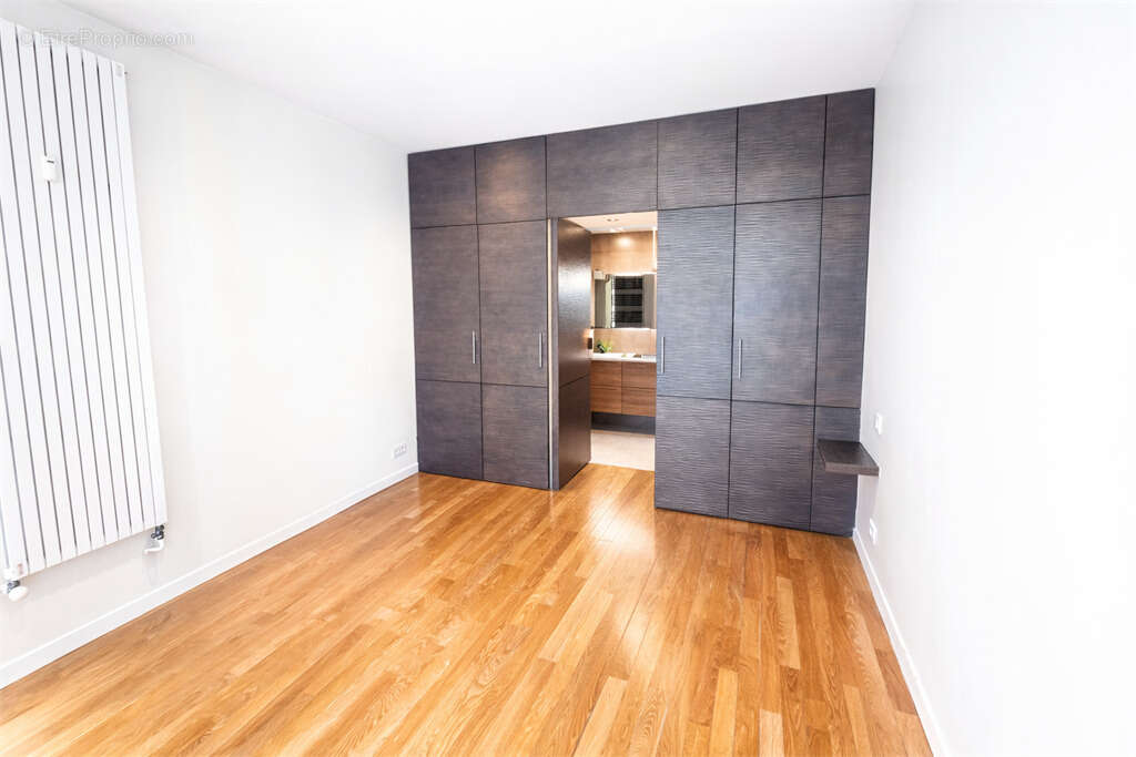 Appartement à SAINT-CLOUD