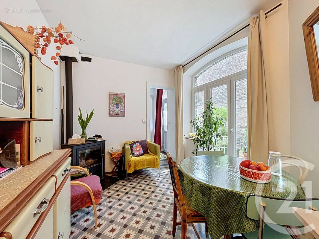 Photo Maison à Lille au prix de 243 800€