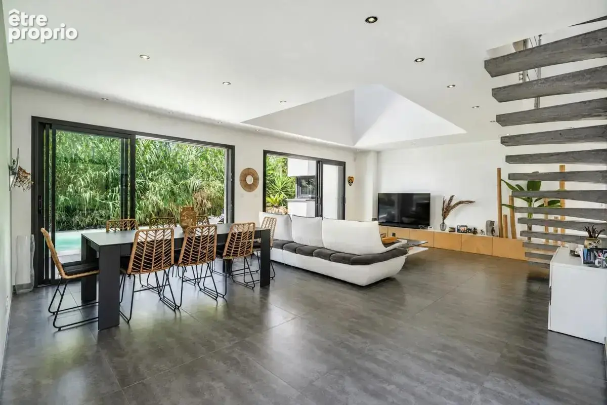 Maison de 6 pièces de 162 m² à Vauvert - photo 8