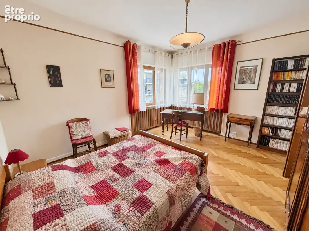MAISON Quartier Vacquinière - 163 m2 - 4 chambres - Jardin - Garage - photo 11