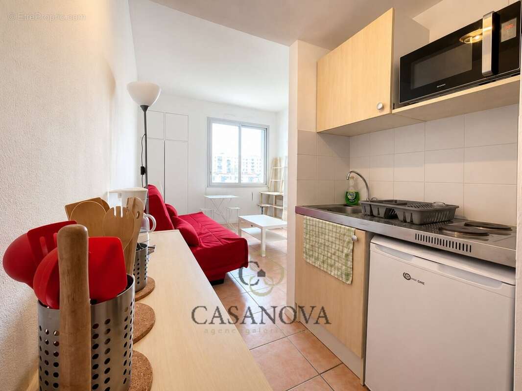 Studio 22 m2 avec parking - Nimes - Idéal investissement locatif - photo 4