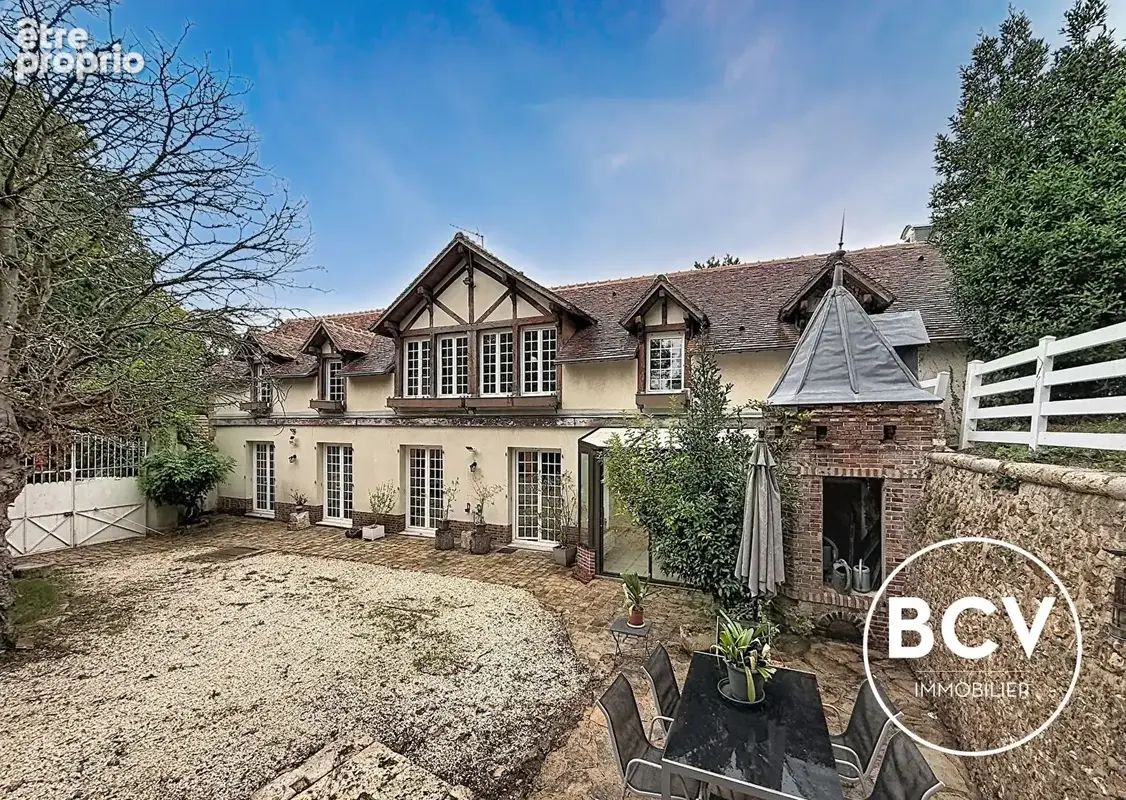 Photo Maison à Leves au prix de 470 000€