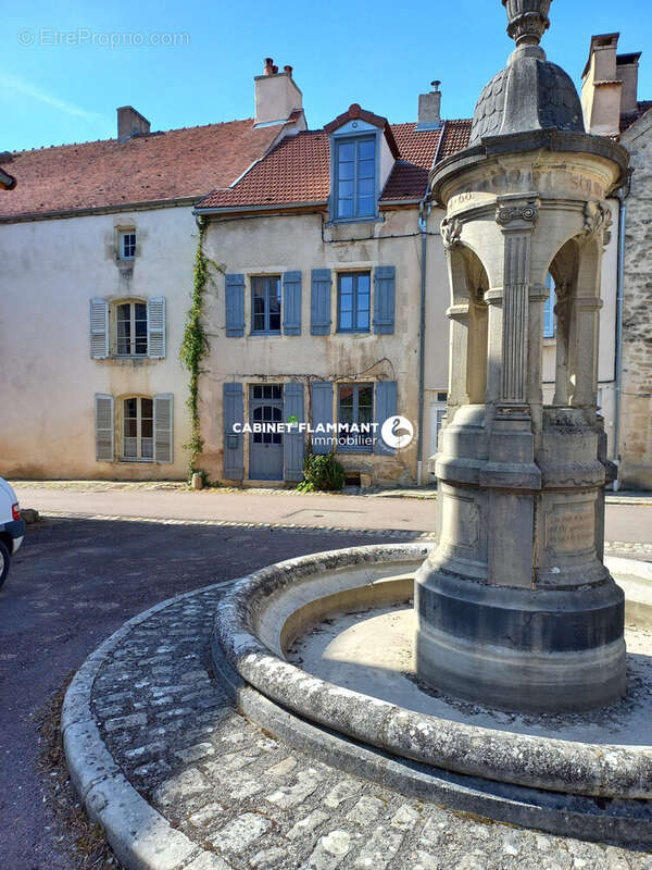 Maison à FLAVIGNY-SUR-OZERAIN