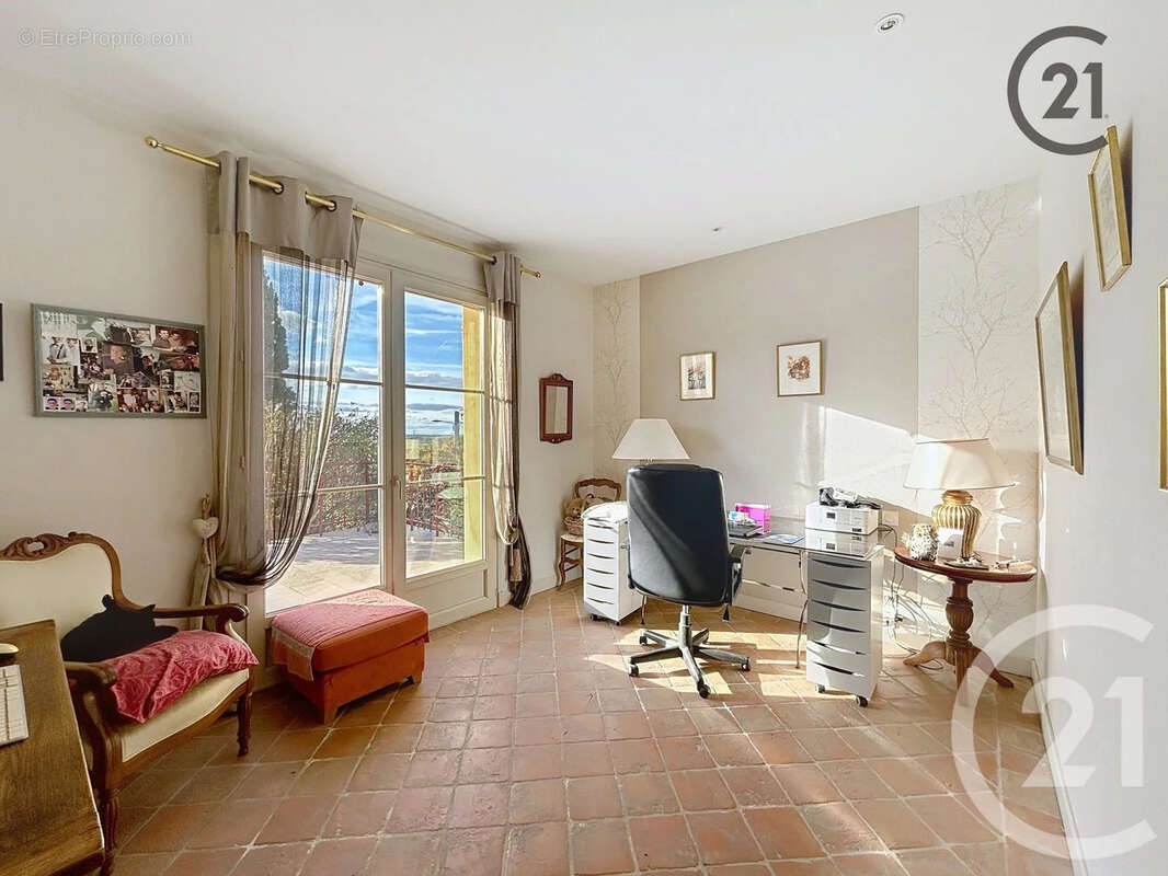 Maison à LAUBRESSEL