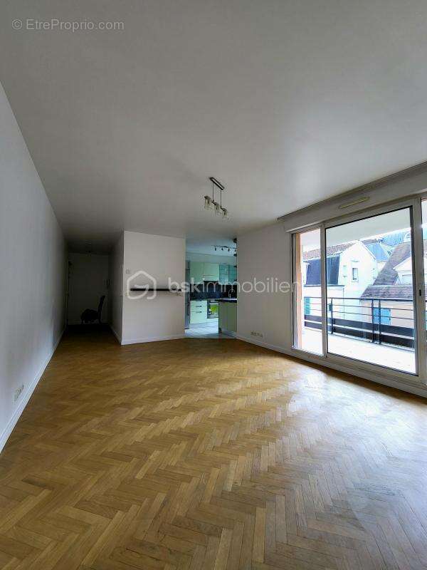 Appartement à CHOISY-LE-ROI