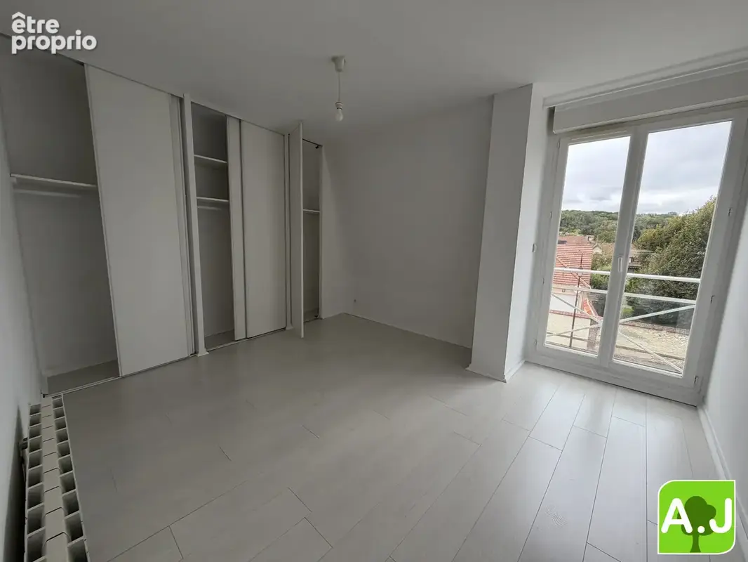 Appartement 3 pièces 74 m² à vendre à Ezy-Sur-Eure (27530) - photo 7