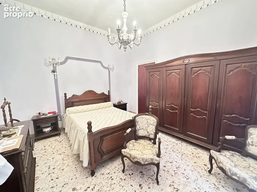 Maison 8 pièces 230 m² à vendre à Rive-De-Gier (42800) - photo 7
