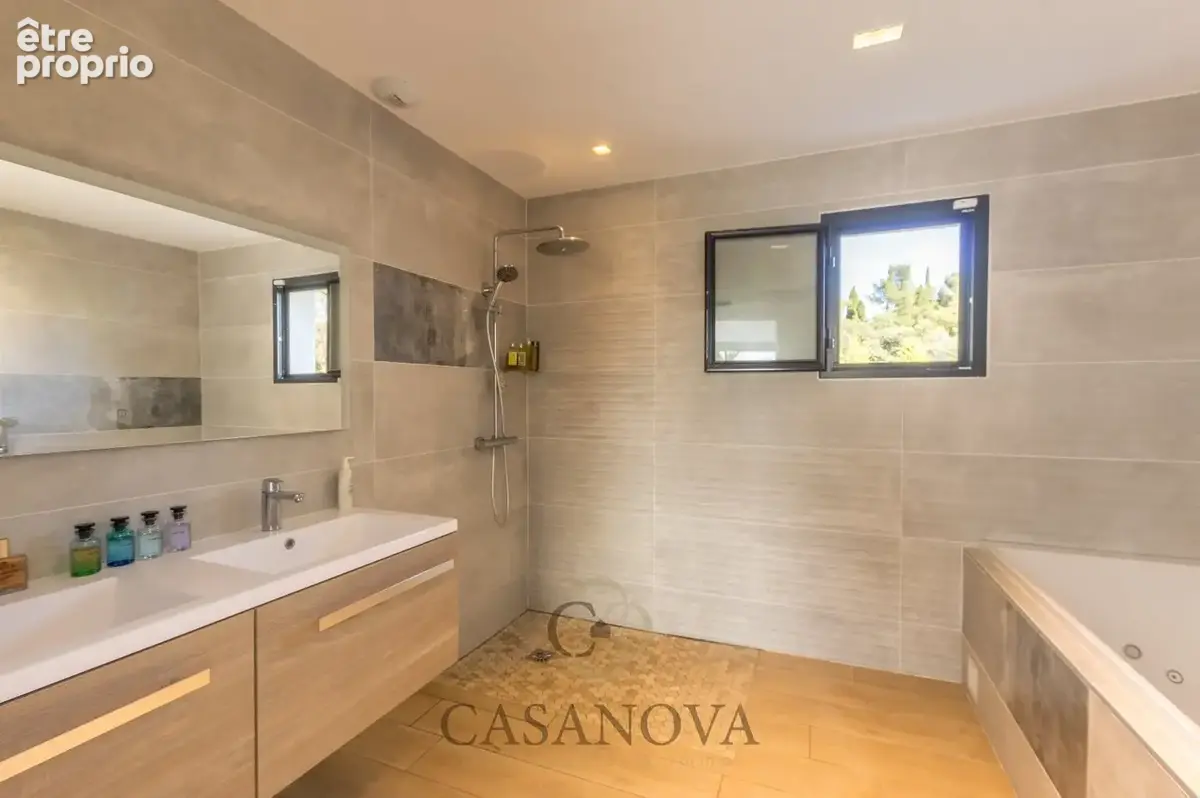 Maison 5 pièces 195 m² à vendre à Montferrier-Sur-Lez (34980) - photo 14